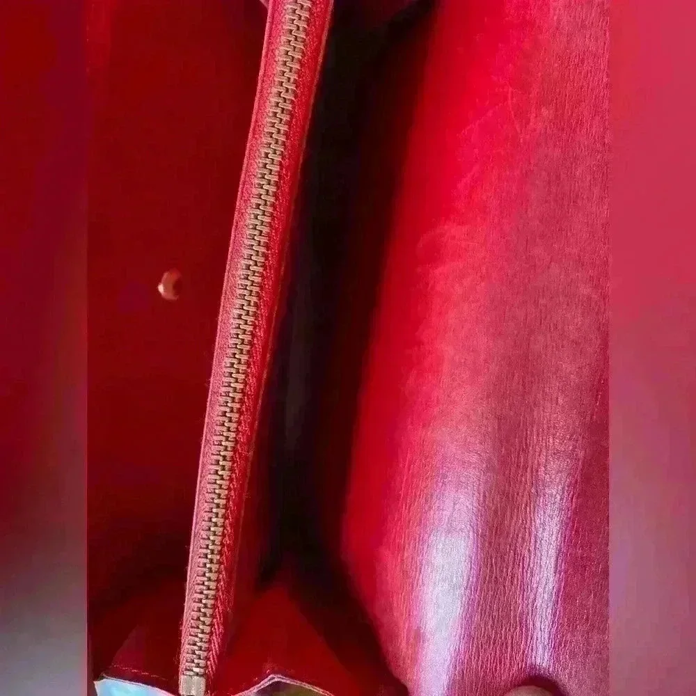 LV Louis Vuitton Red Epi Wallet - Picture 5 of 12